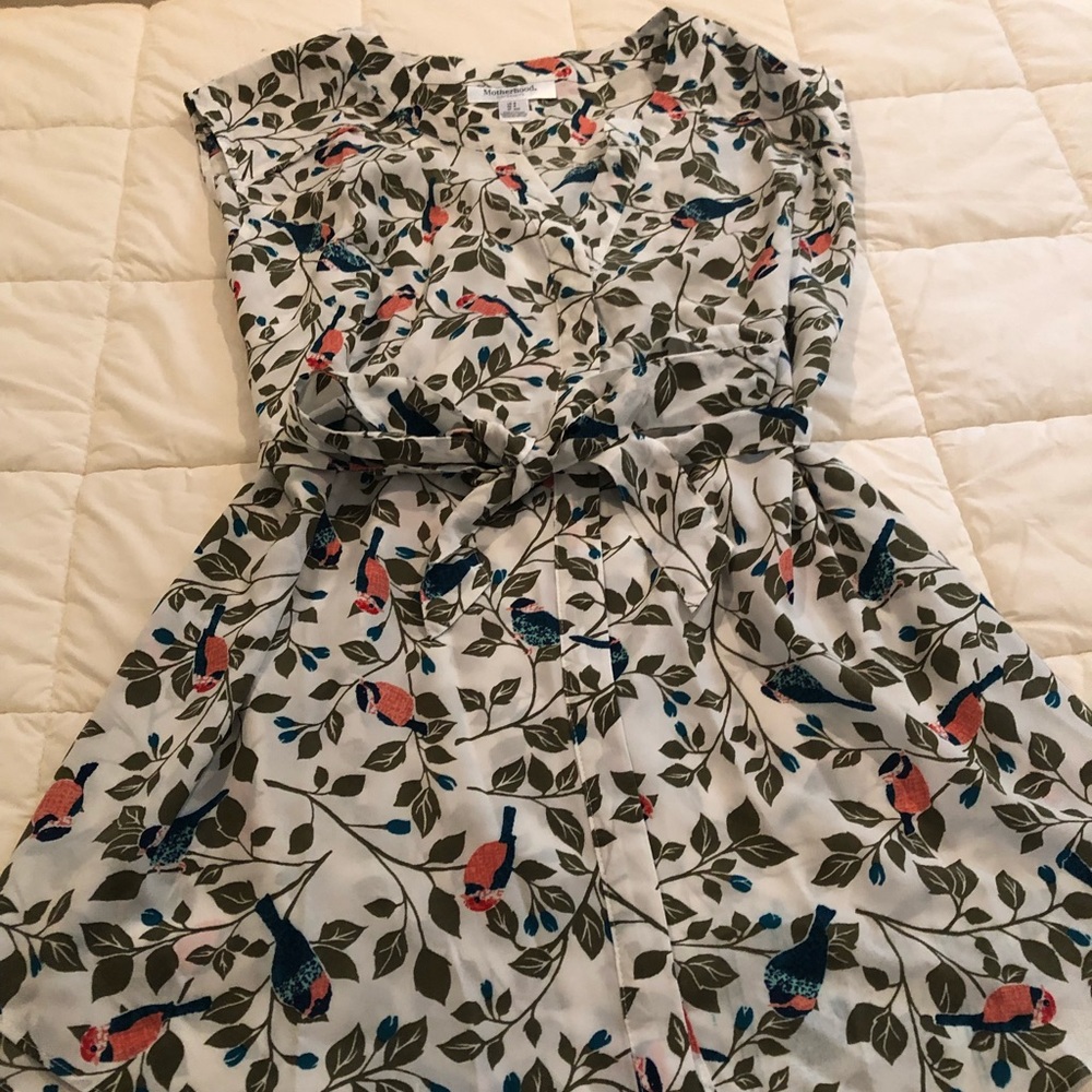 Motherhood maternity blouse NWOT